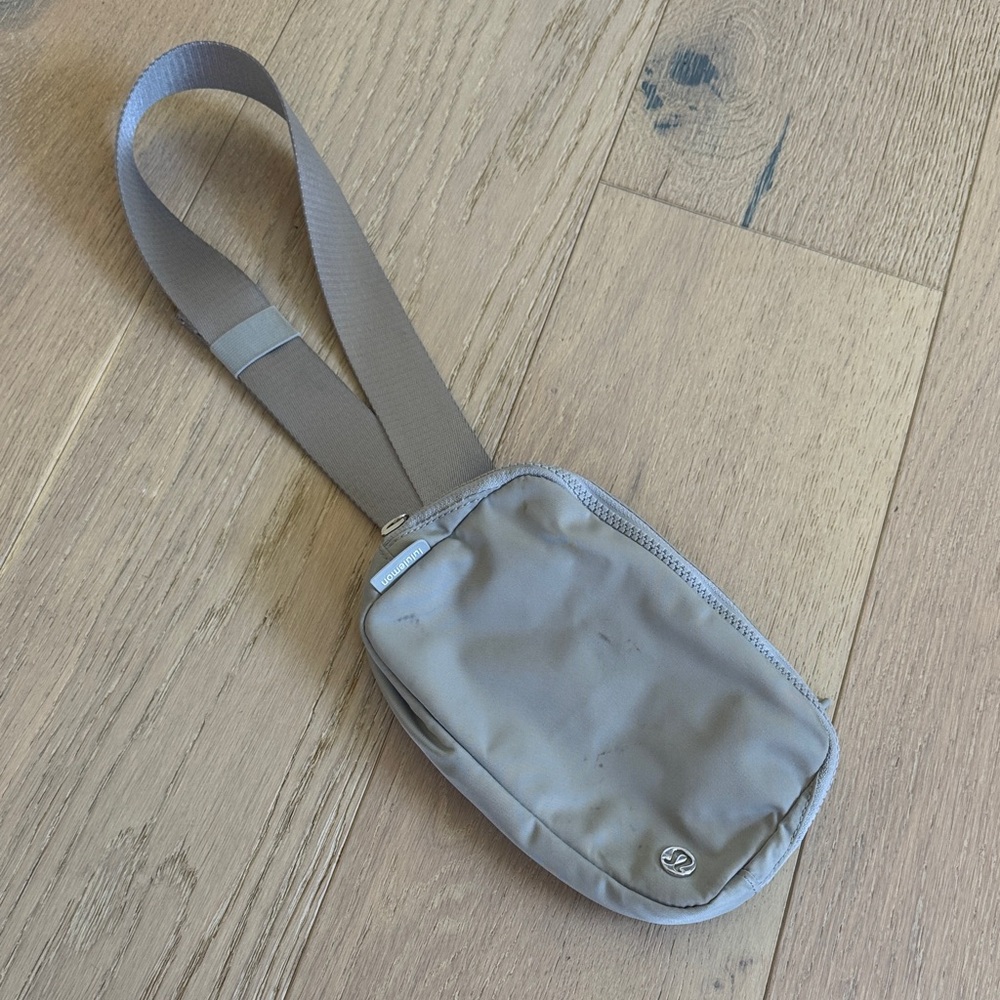 Lululemon Athletica Gray Mini Bag